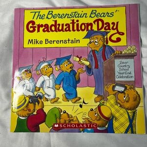 Berenstain Bears Graduation Day Paperback Mike Berenstain Scholastic Kids Book